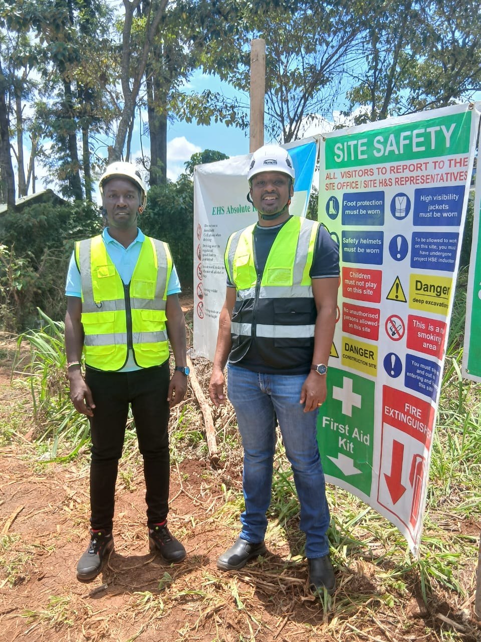 Bekazo team at a site safety area
